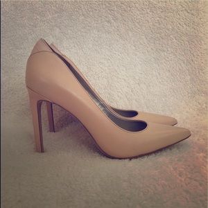 Sam Edelman Nude Pumps